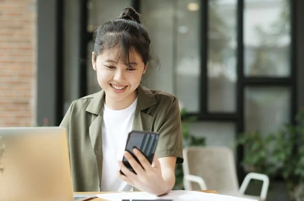 快连VPN 手机与电脑协作时的网络加速使用场景
